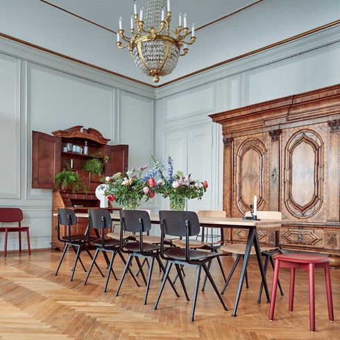 Pyramid 02 Table Black Base 250x85cm